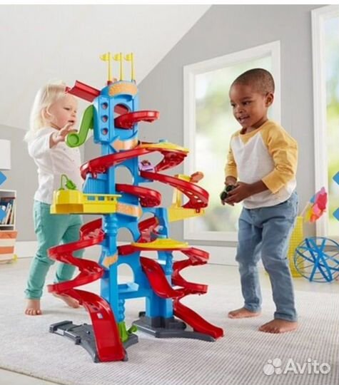 Трек с машинками