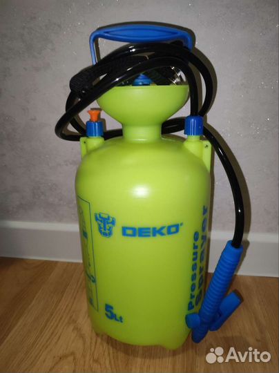 Опрыскиватель Deco 5л новый