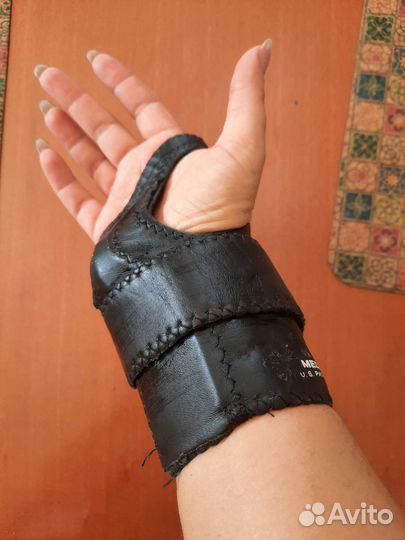 Перчатка для боулинга Robby's