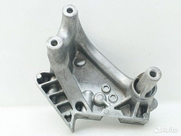 Кронштейн двигателя Volkswagen Tiguan 2 1.6D DGD