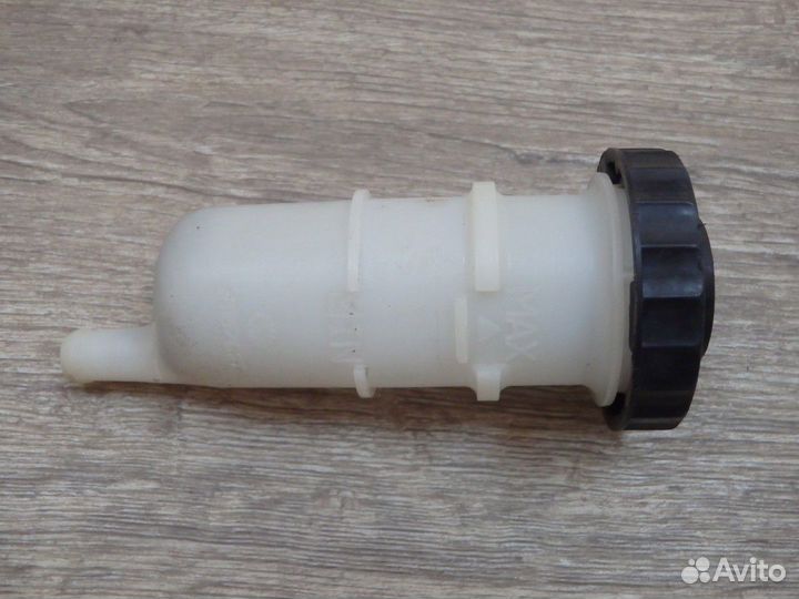 Бачок главного цилиндра сцепления Nexia Нексия