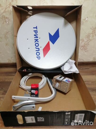 Комплект Спутникового тв Триколор UHD + подписка