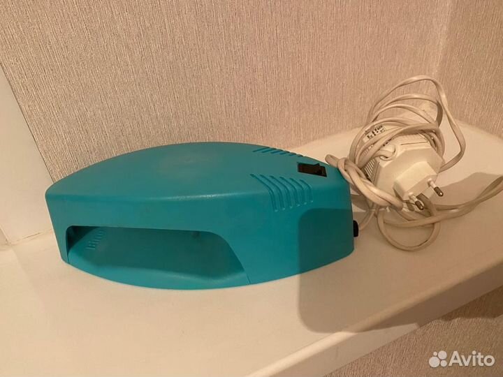 Лампа для ногтей