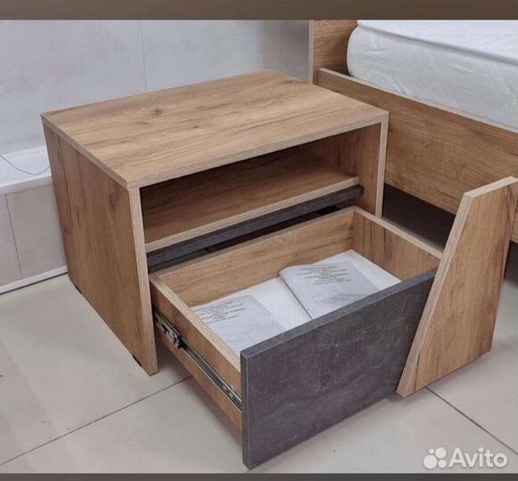Тумба прикроватная