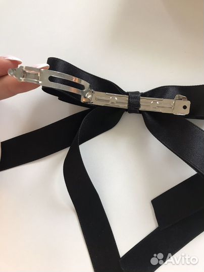Заколка бант черная атласная