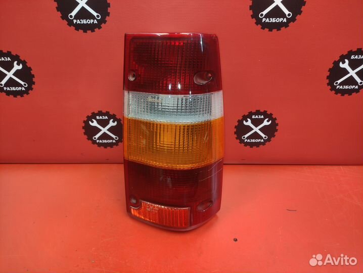 Фонарь задний правый Opel Frontera A 1992-1998