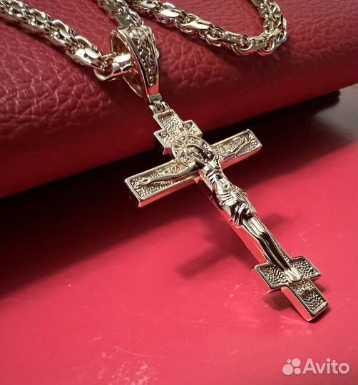 Цепь и крест