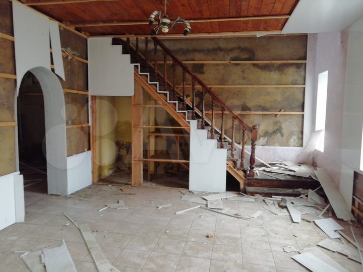 Дом 355,1 м² на участке 47 сот.