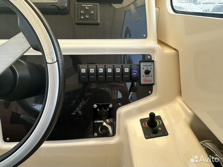 Катер velvette cabin 23 active sedan