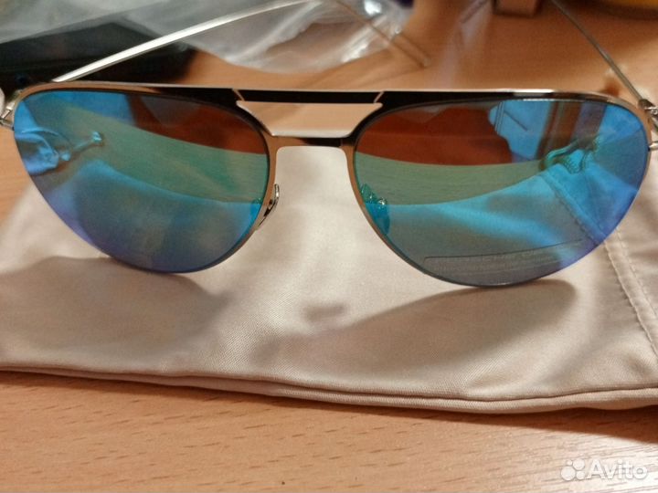 Солнцезащитные очки