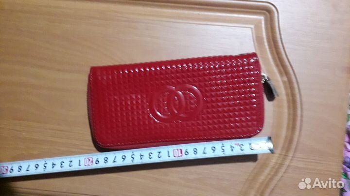Кошелек женский кожаный красный