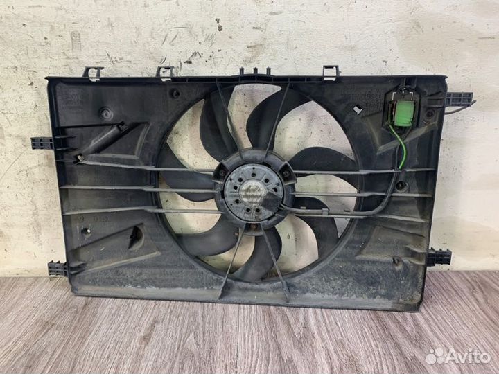Вентилятор радиатора Opel Astra J A20DTH 2010