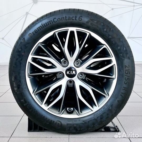 R17 Continental ContiPremiumContact 6 215/55, PCD 5x114.3 DIA 67.1
