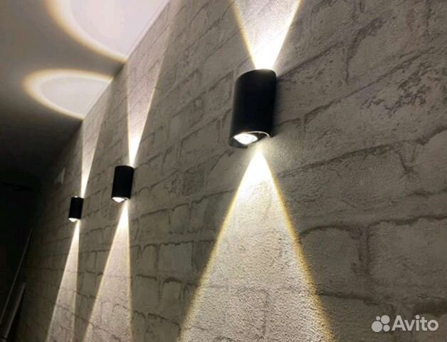 Настенный светильник бра черный IP 65