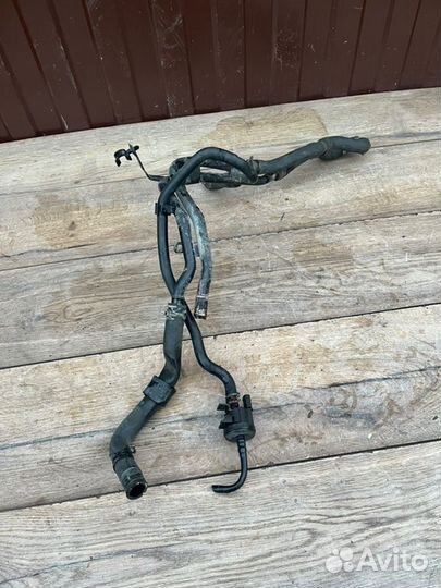 Трубка охлаждения двигателя Audi 3 8P 1.8 2008