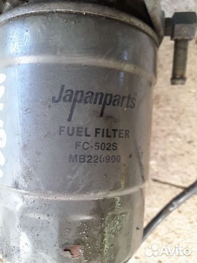 Топливный фильтр Nissan Laurel C34 Ниссан Лаурель