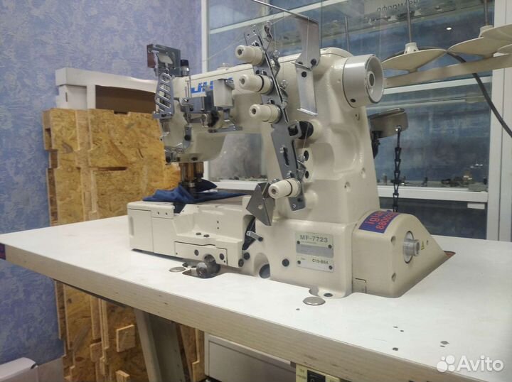 Плоскошовная машина Juki MF-7723