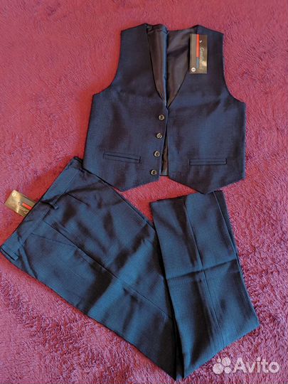 Школьный костюм