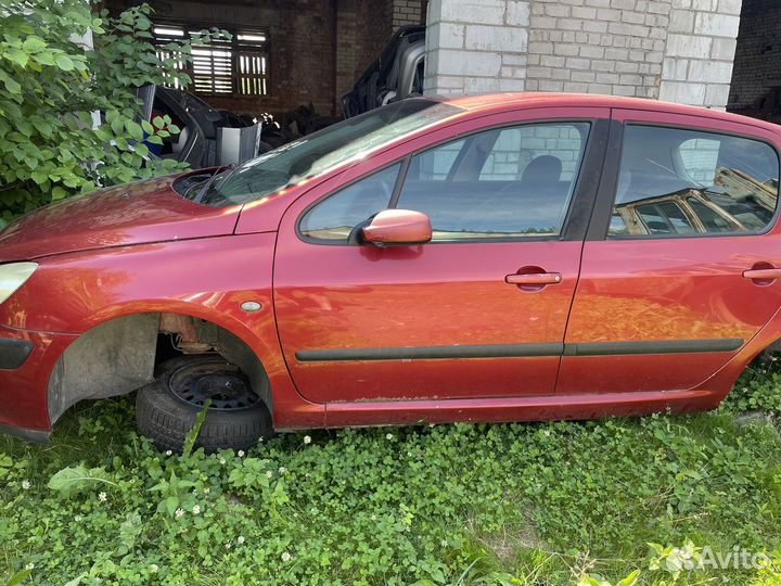 По запчастям Пежо 307. 2004г. 1.6i