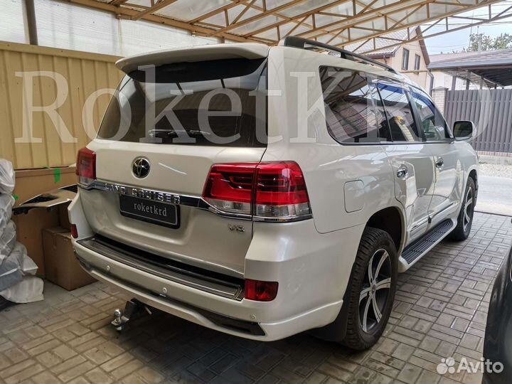 Обвес Toyota Land Cruiser 200 Executive X9HJ76