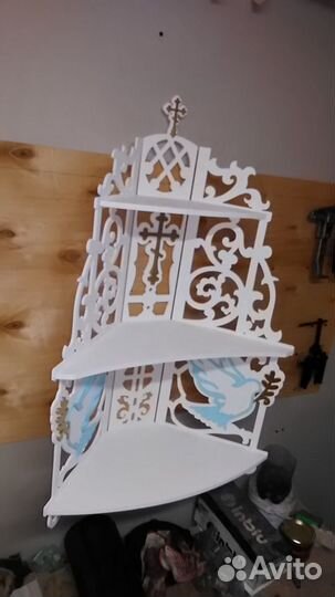 Полка для икон два голубя