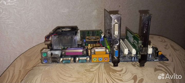 Материнская плата