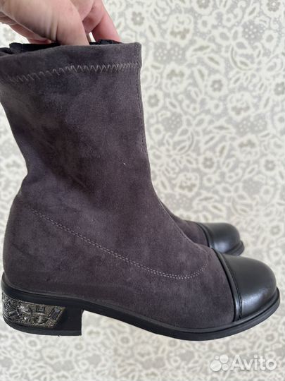 Ботинки весенние