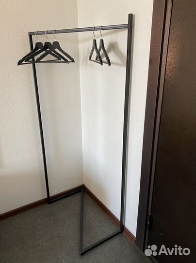 Вешалка напольная