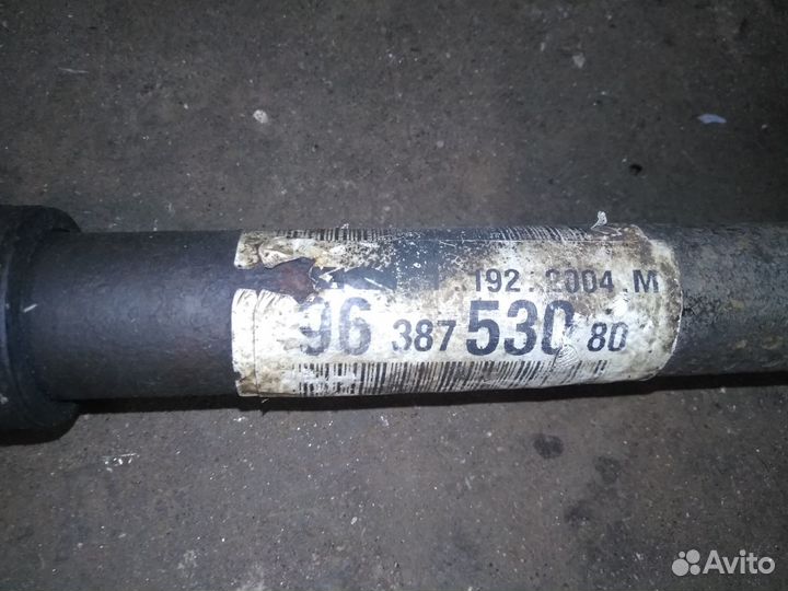 МКПП привод левый подрамник 1.4 Peugeot 206