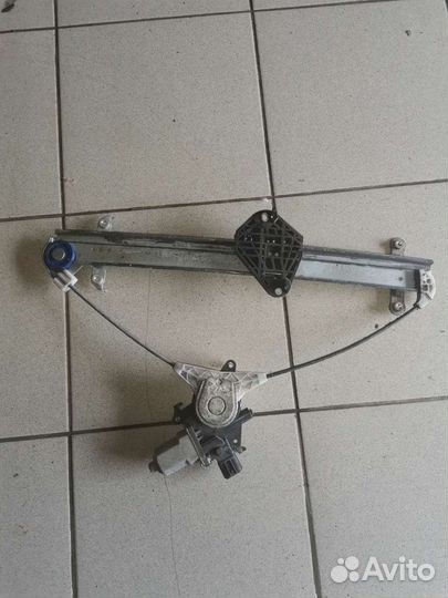 Моторчик свеклоподъёмника Subaru Impreza 2008-2012
