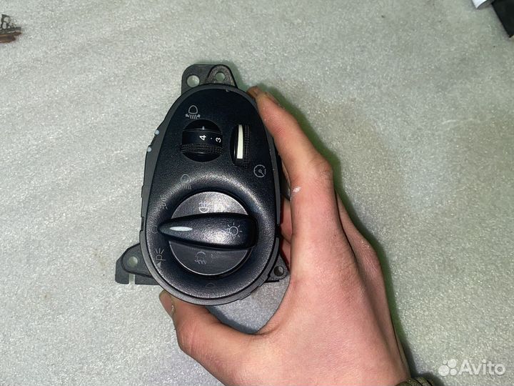 Блок управления светом Ford Focus 1