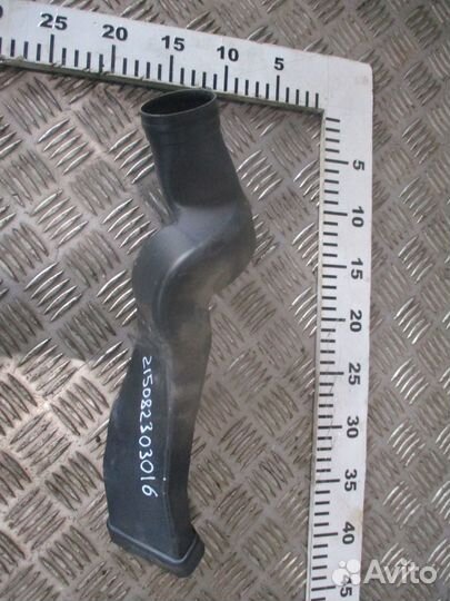 Воздуховод Iveco 98410707