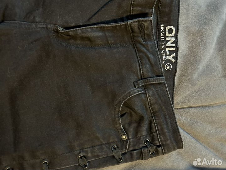 Джинсы женские