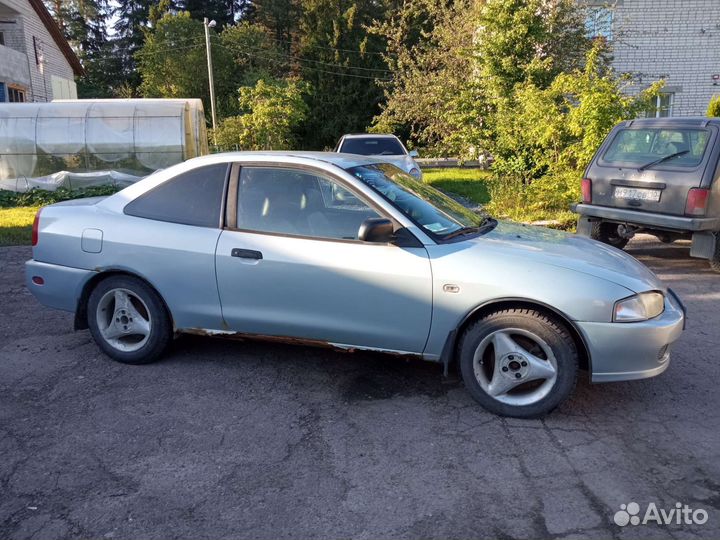 Mitsubishi Mirage 1.5 AT, 2001, 217 532 км