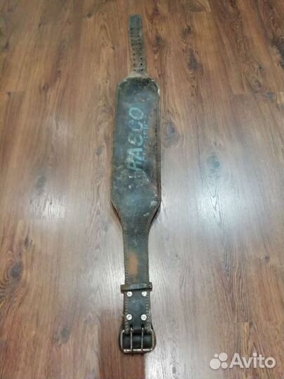 Мужской кожаный ремень