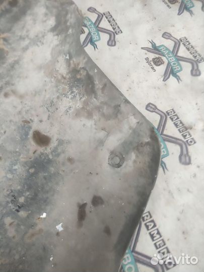 Подкрылки передние Ford Taurus