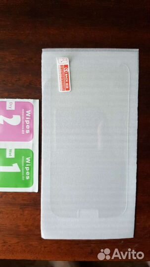 Чехол и стекло Samsung S4 новые. обмен