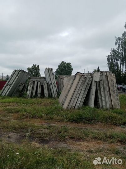 Бетонные плиты