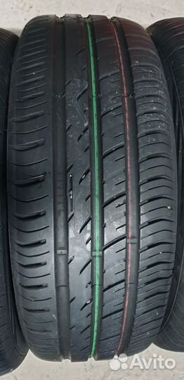 Viatti Strada Asimmetrico V-130 205/60 R16 92V