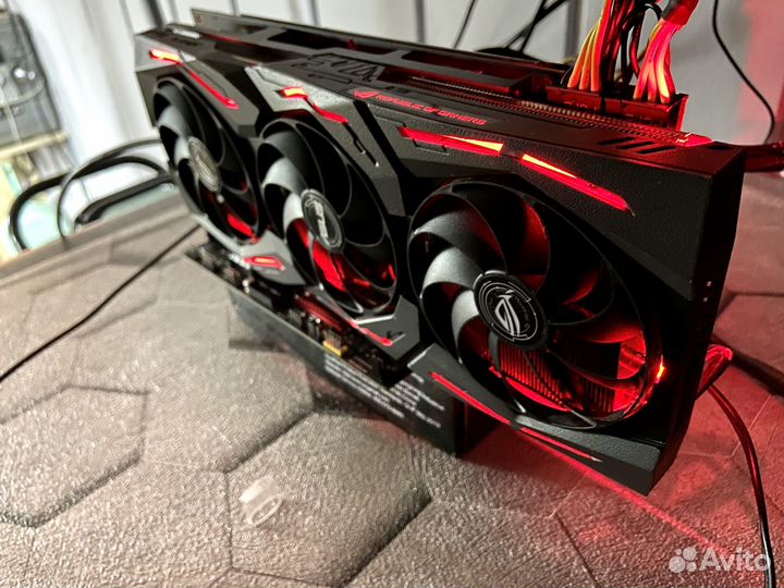 Видеокарта 8G asus Radeon RX 5700 XT ROG strix gam
