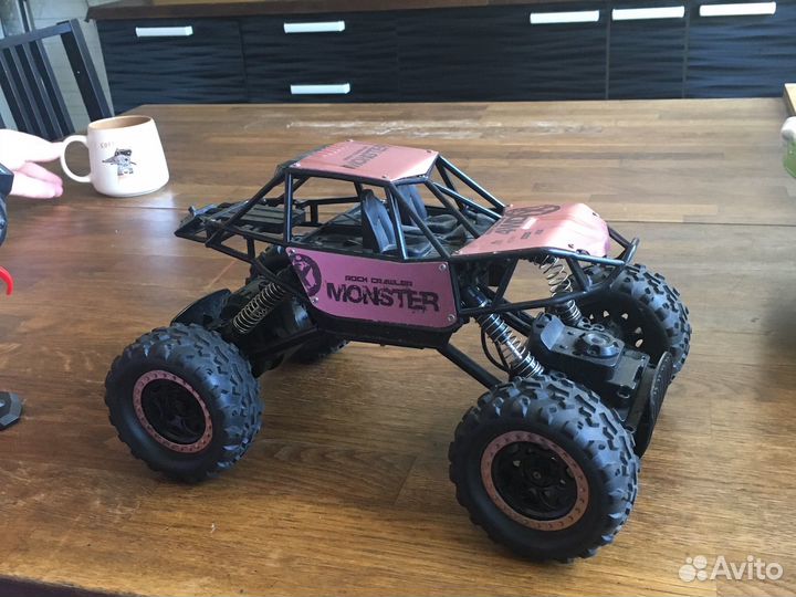 Машина на радиоуправлении на запчасти