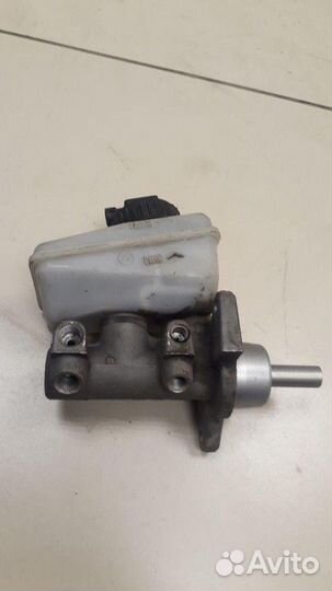 Главный тормозной цилиндр