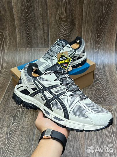 Кроссовки Asics