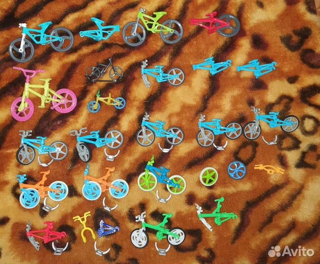 Киндер сюрприз поезда самолеты лодки