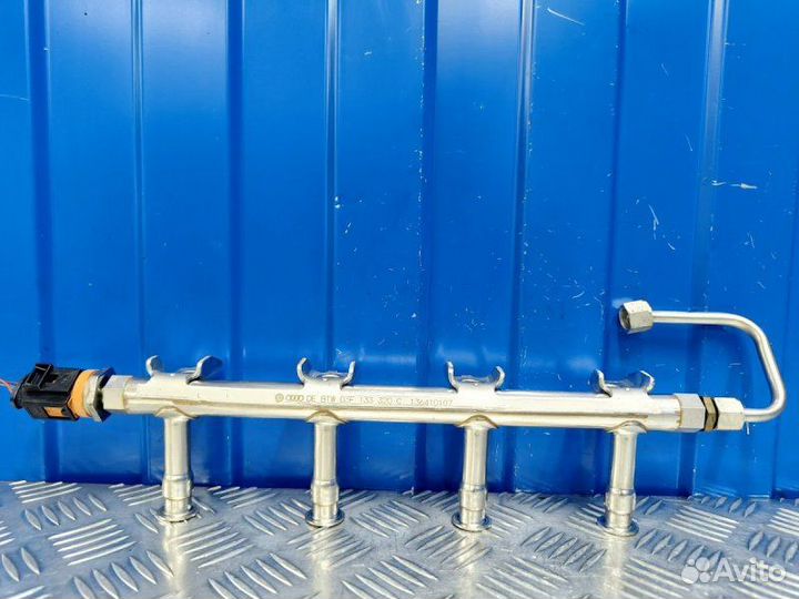 Топливная рампа Volkswagen Golf MK6 1.2 CBZ 2012
