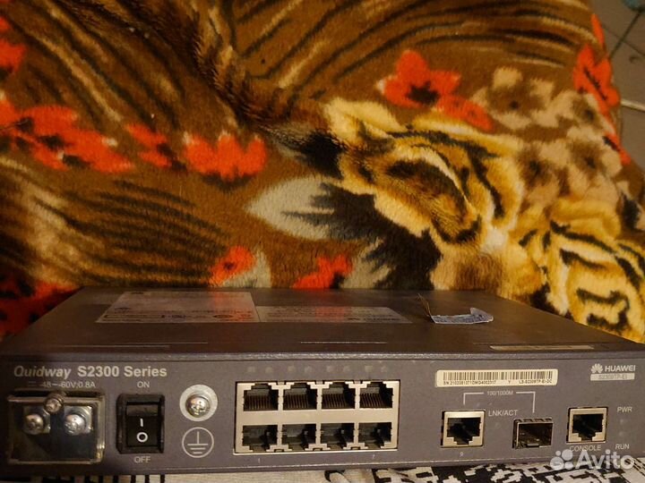 Коммутатор huawei S2309TP-EI