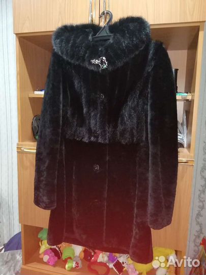 Шуба мутоновая с отделкой норки