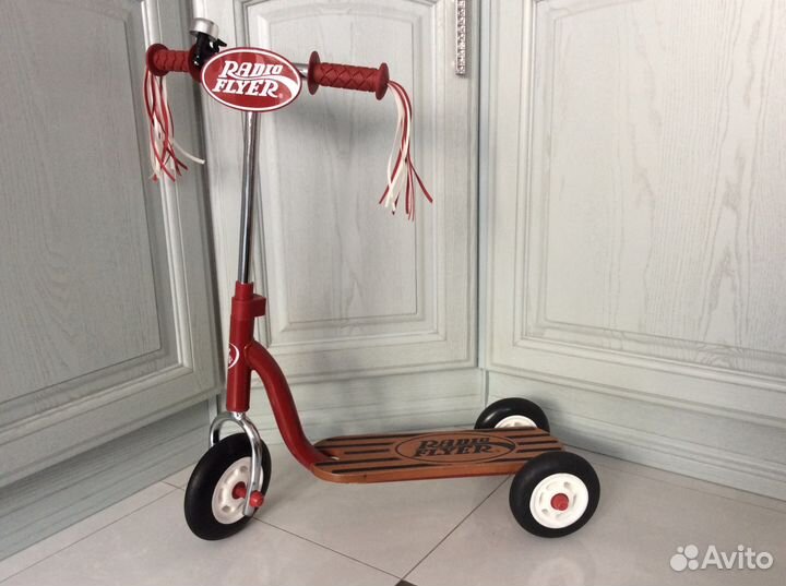 Самокат Radio Flyor (Америка)