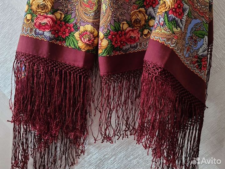 Павловопосадский платок, шаль. Шерсть 100