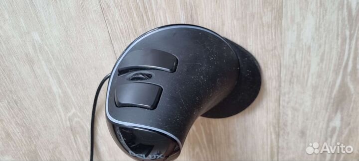 Вертикальная мышь проводная Delux M618 Plus